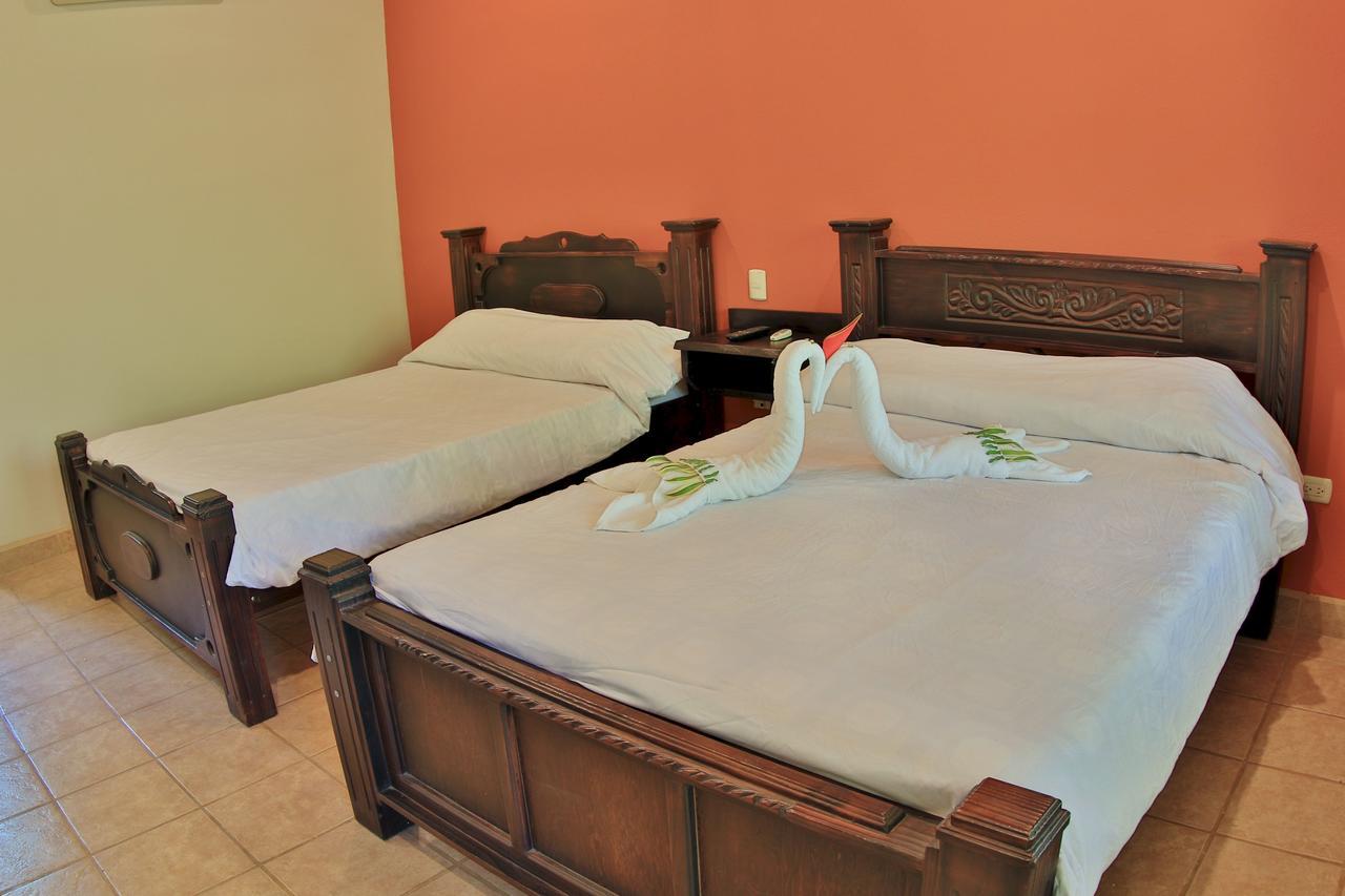 Pitaya Lodge Potrero  Luaran gambar